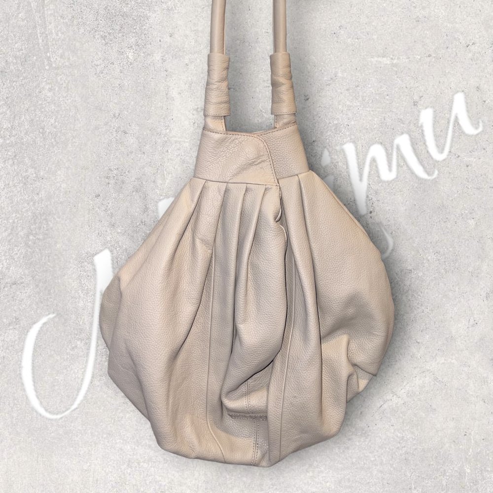 Max & Cleo Pebbled Leather Hobo Bag